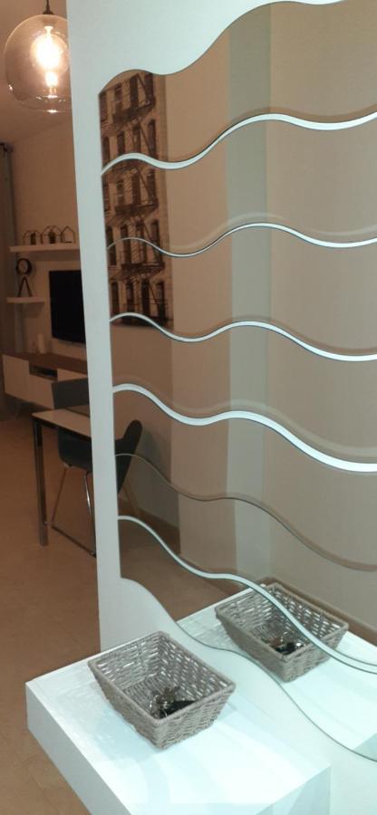 Apartamento Piscina Viena Roses Eksteriør bilde