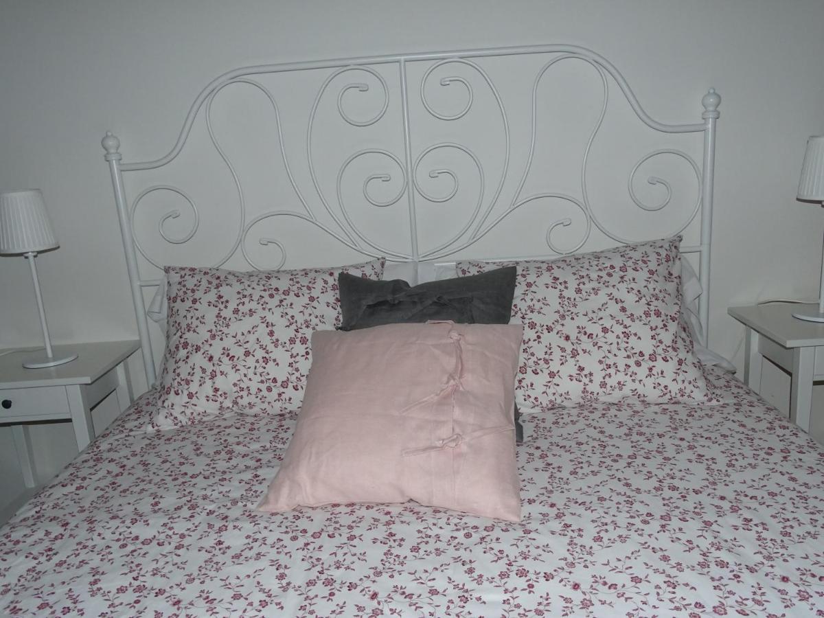 Apartamento Piscina Viena Roses Eksteriør bilde