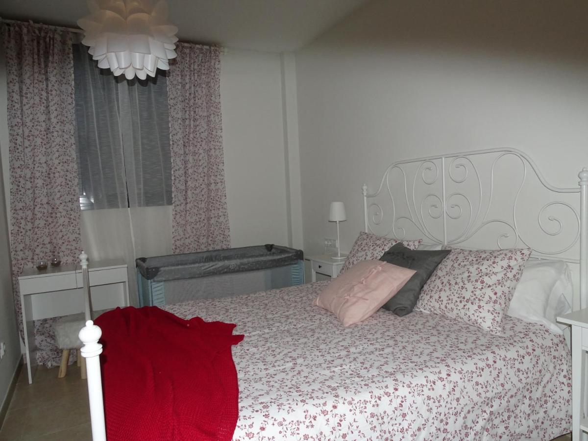 Apartamento Piscina Viena Roses Eksteriør bilde