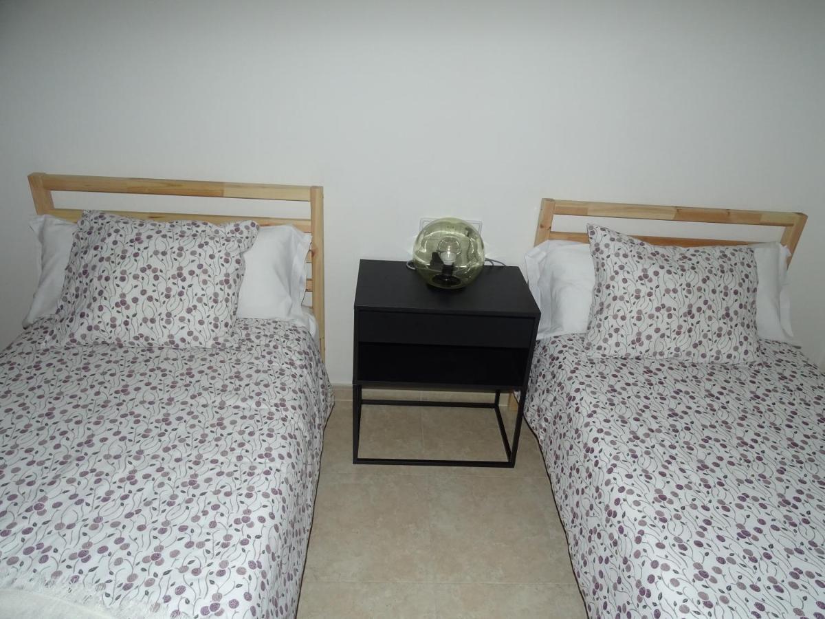 Apartamento Piscina Viena Roses Eksteriør bilde