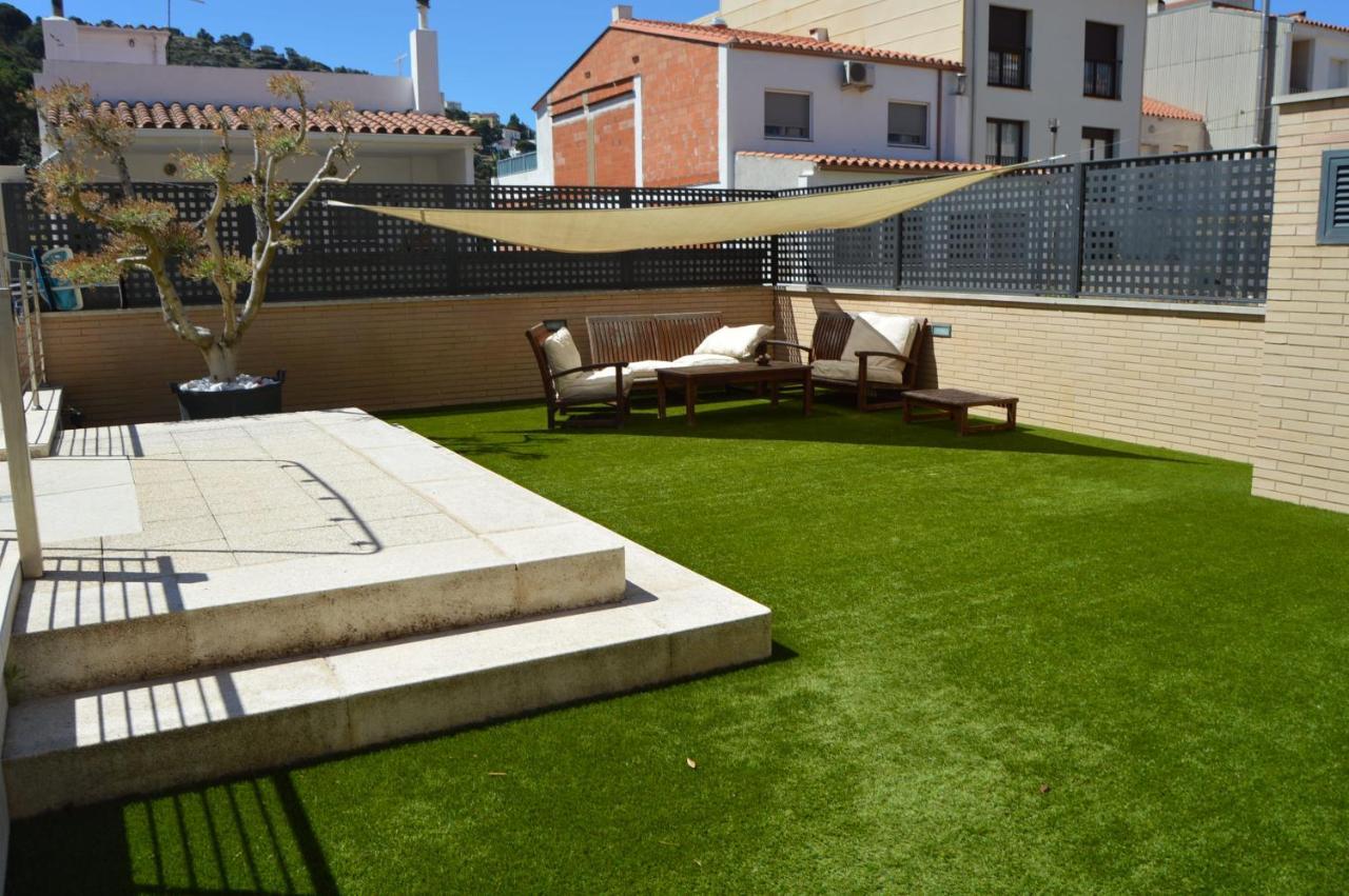 Apartamento Piscina Viena Roses Eksteriør bilde